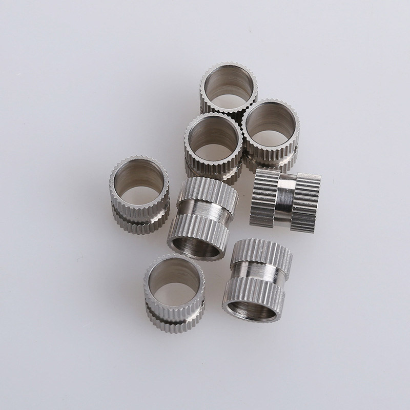 طريقة مزدوجة لإدراج الجوز