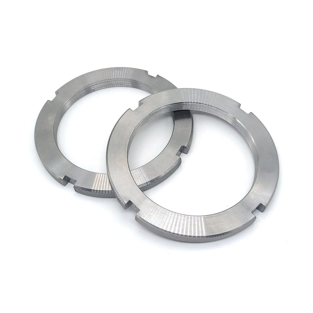 صواميل مستديرة مشقوقة بالكامل